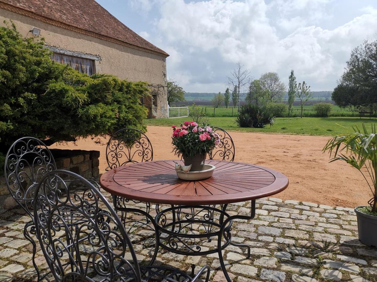 Chambres D'Hotes Domaine Des Formes Effiat Bagian luar foto